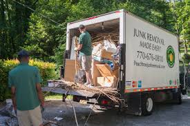 Best Hot Tub Removal  in Farmingville, NY
